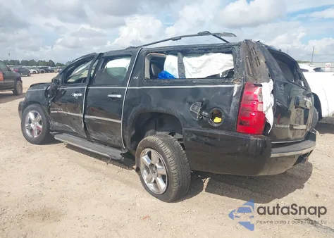 2011 Chevrolet Suburban 1500 Ltz из США, поврежденный, VIN 1GNSCKE04BR175653